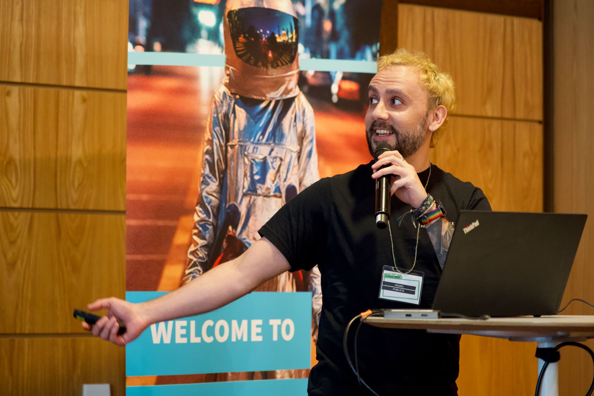 Photo of Pedro Presenting